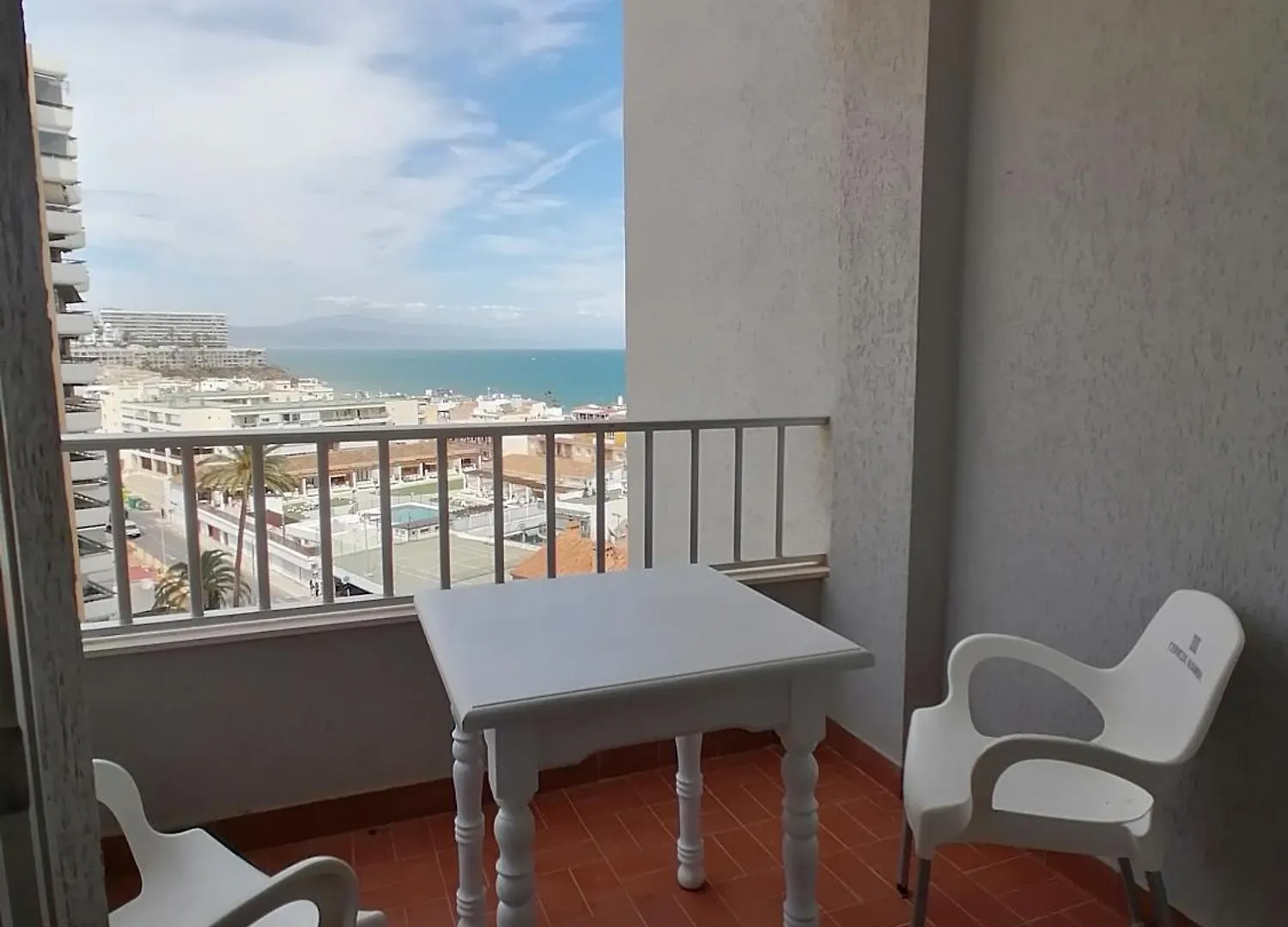 Palm Beach - La Carihuela 托雷莫利诺斯 0*,
